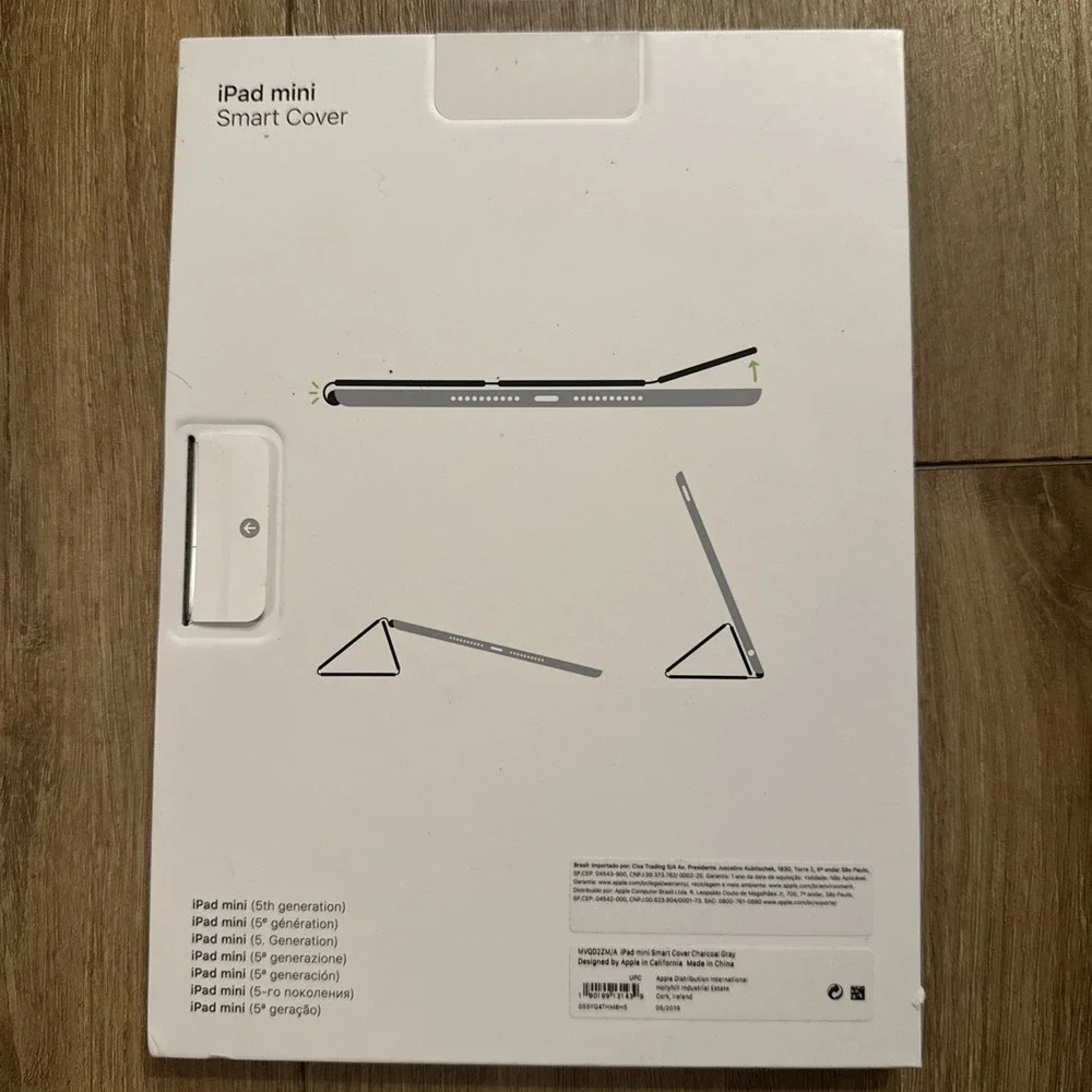 Apple iPad mini Smart Cover – Charcoal Gray (Fits 5th‎ Generation) – New in Box